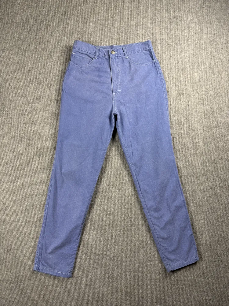 Pantalón tipo jean tiro alto