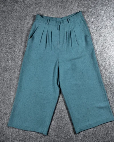 Pantalón corte pescador verde agua