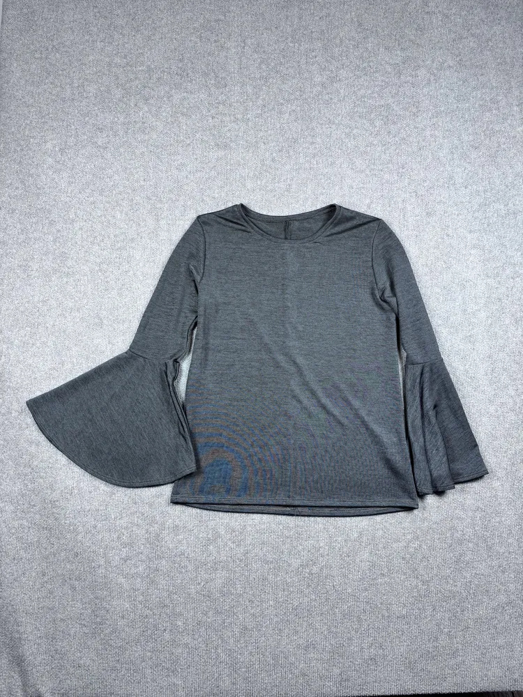 Remera gris brillosa de fiesta