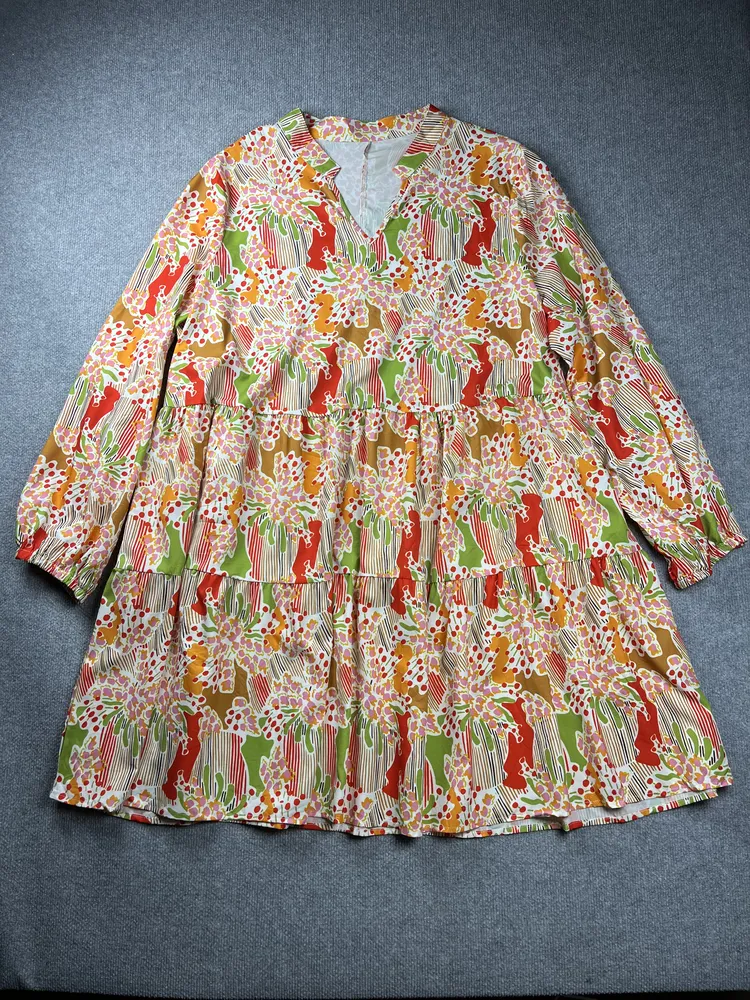 Vestido floral colorido