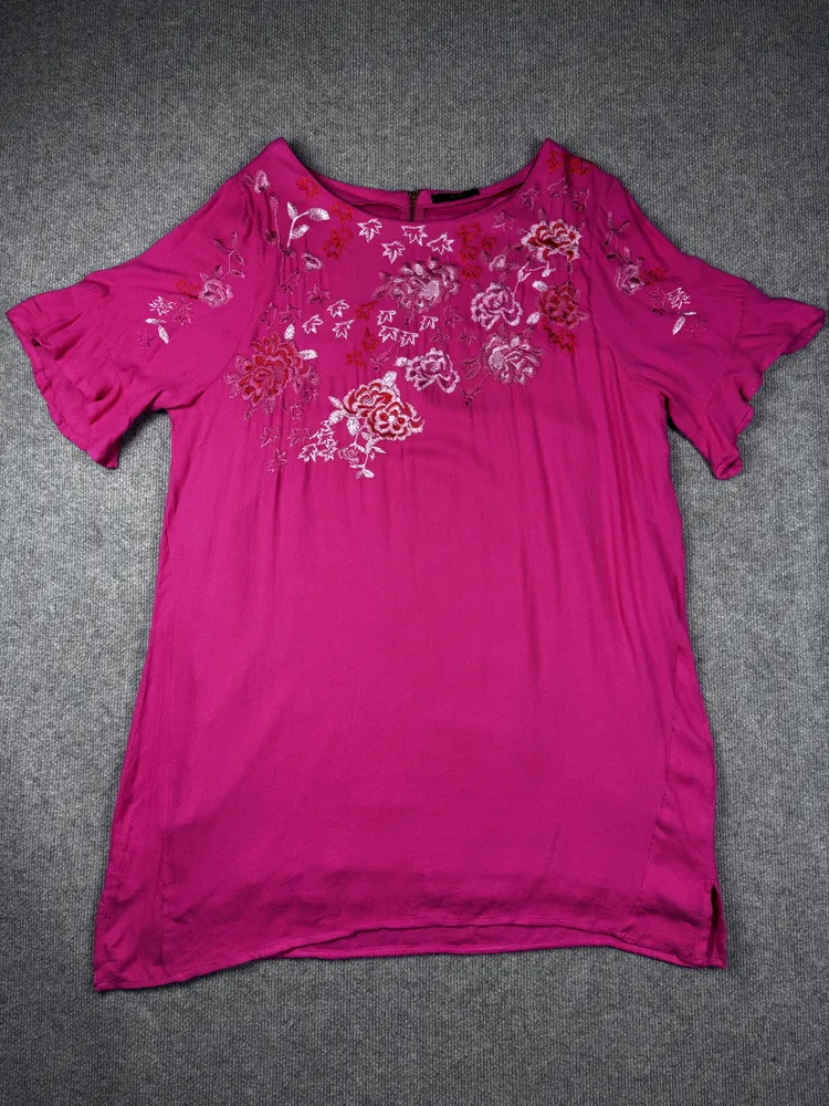 Blusa Yagmour Bordada