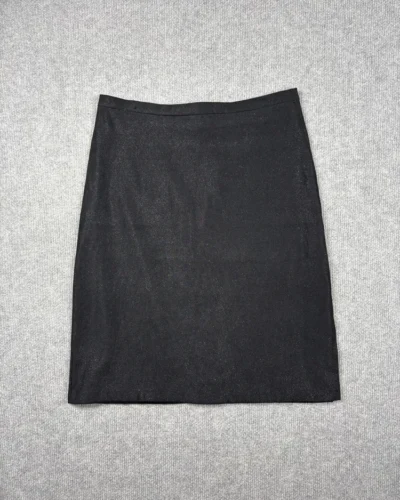 Falda negra midi brillos