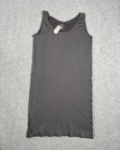 Vestido gris sin mangas