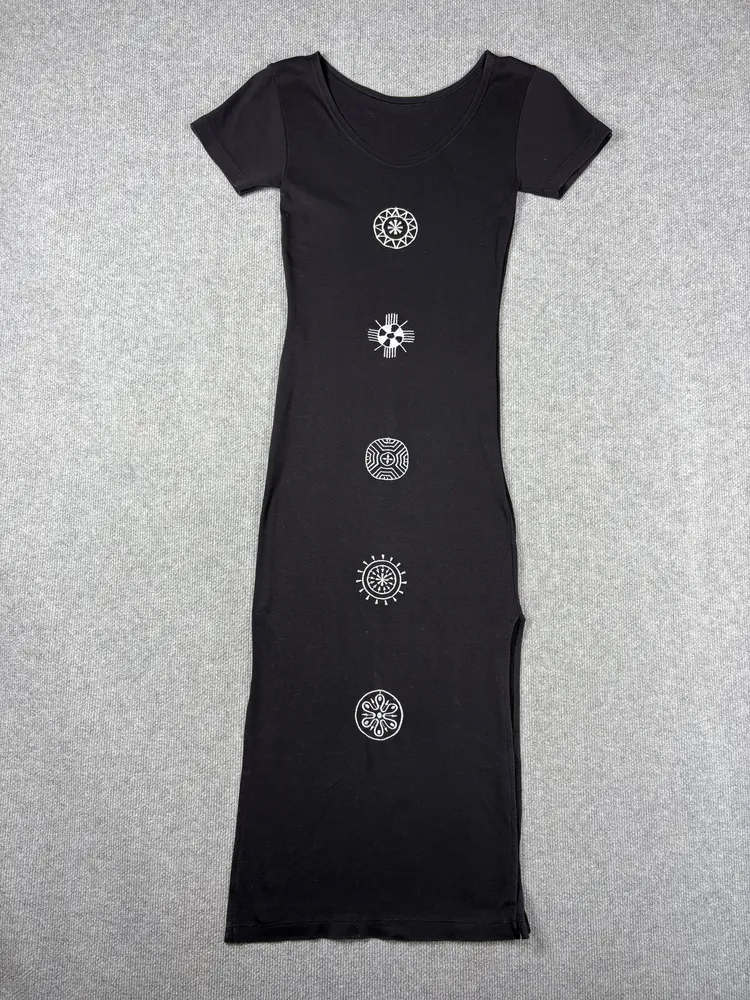 Vestido slim bordado
