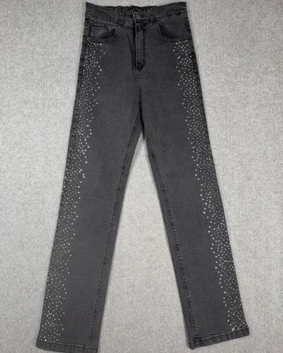 Jean tiro alto recto con strass