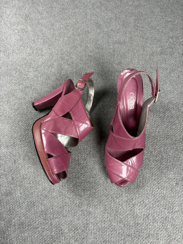 Sandalias rosas con taco T.37