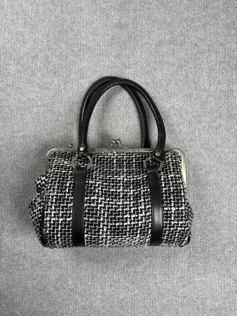 Mini bag tejida