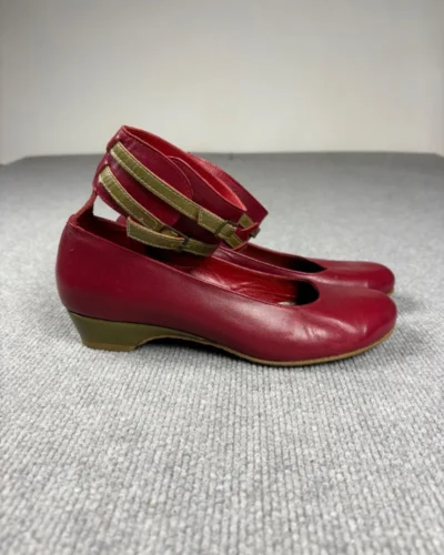 Zapatos chatos cuero rojo T.36