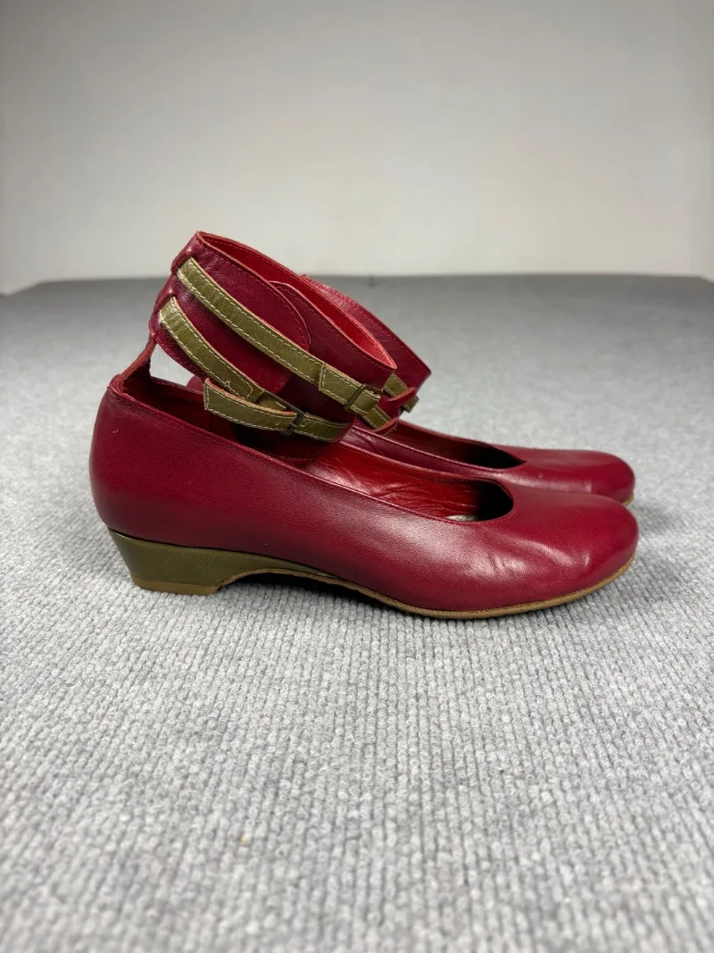 Zapatos chatos cuero rojo T.36