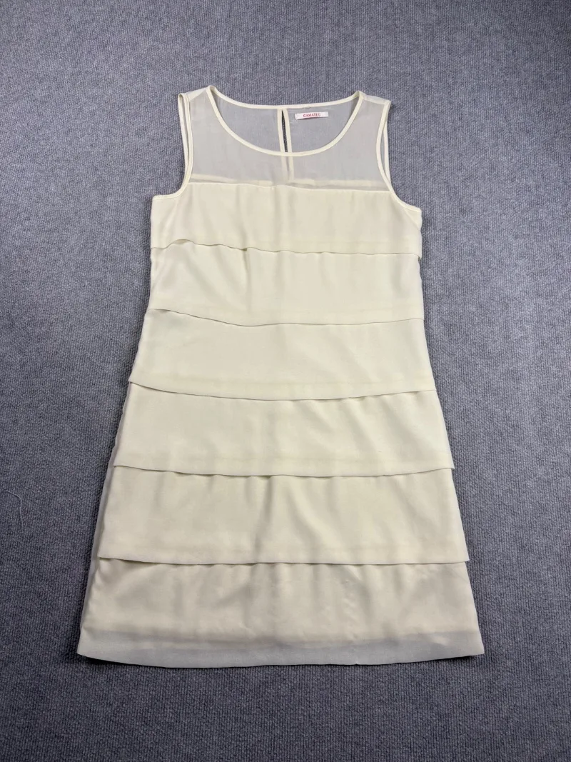 Vestido plisado natural