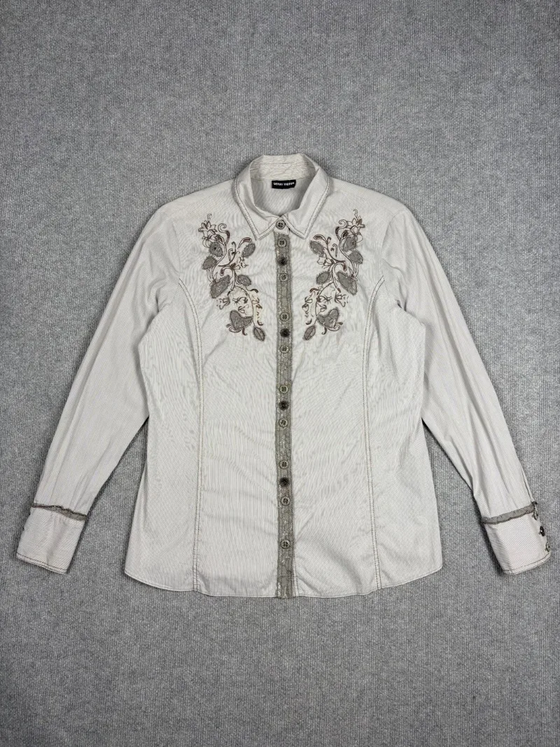 Camisa Bordado Floral
