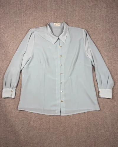 Camisa celeste vintage
