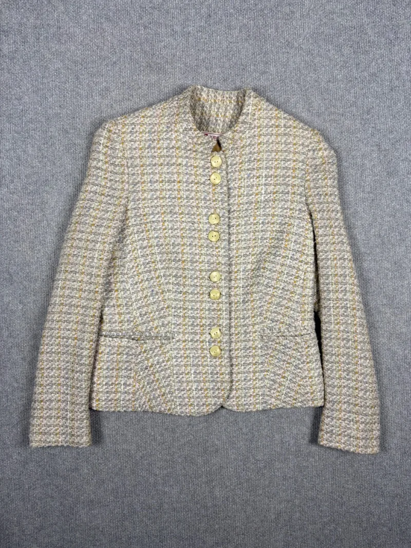 Chaqueta tweed crema