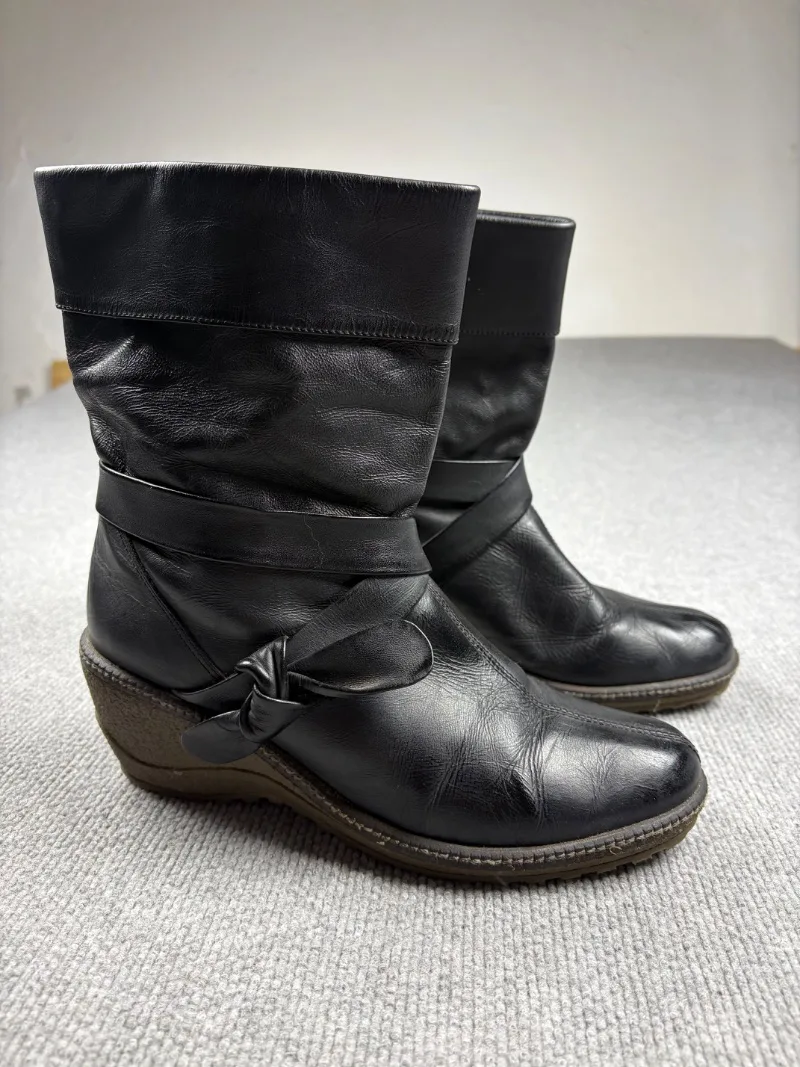 Botas cuero T.38
