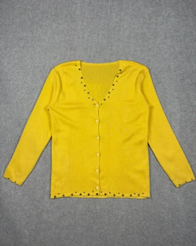Sweater Amarillo tachas
