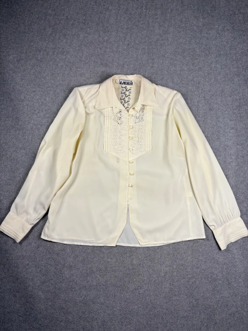 Camisa crema vintage