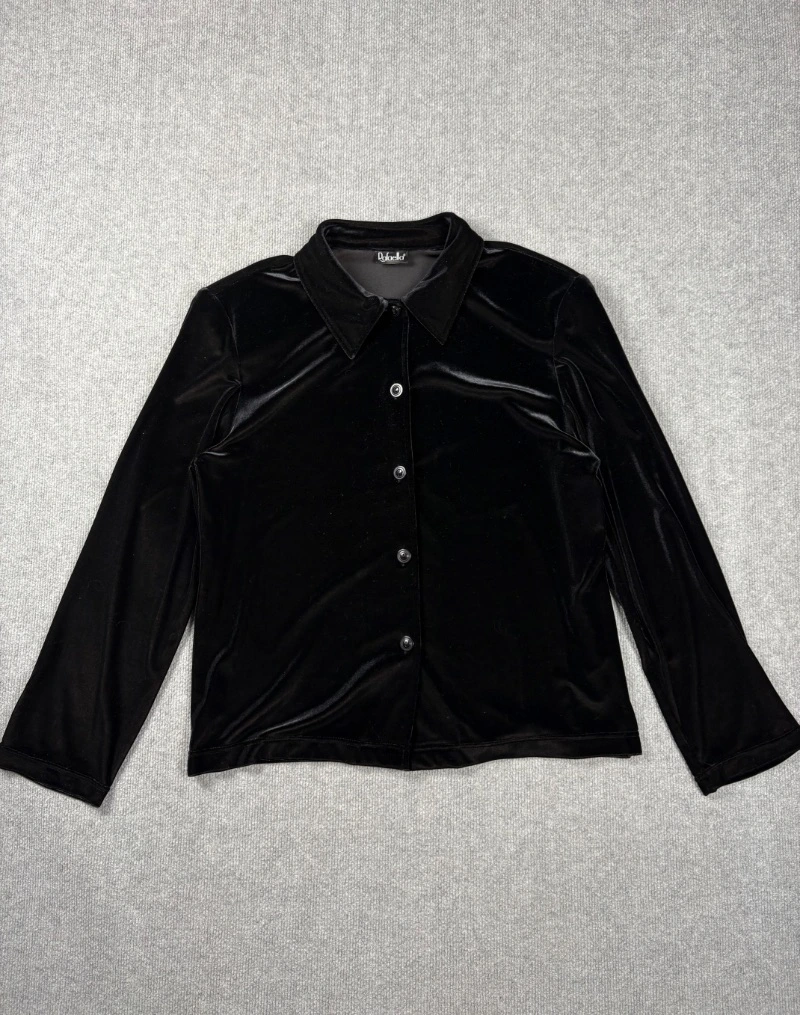 Velvet Negra