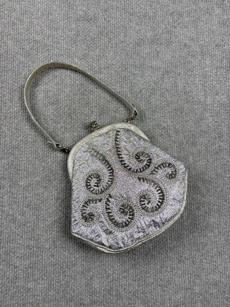Cartera Plateada