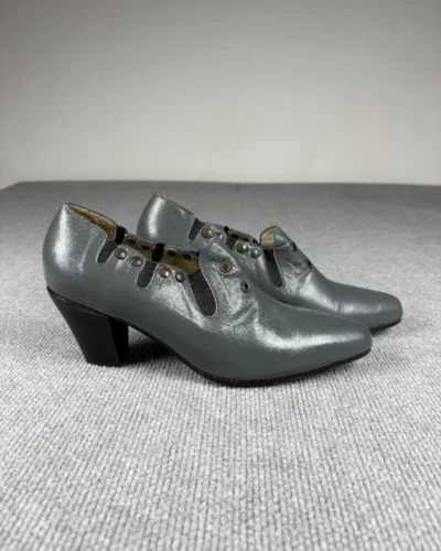 Zapatos cerrado gris T.39