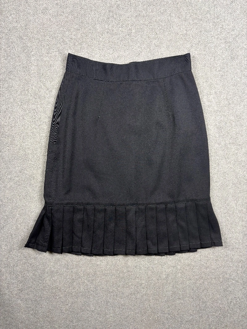 Pollera sastrera plisada