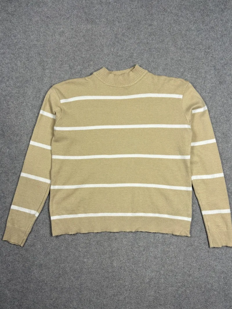 Sweater rayas crema