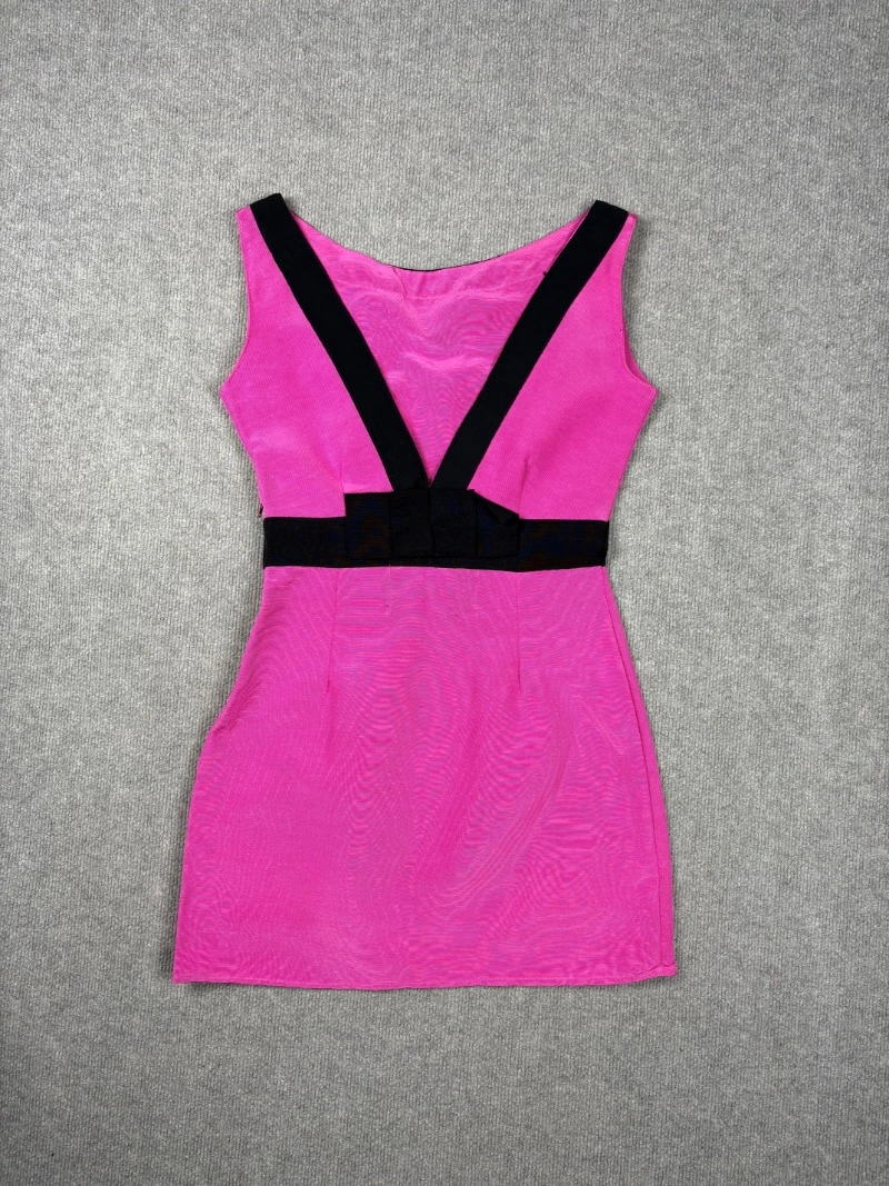 Vestido fucsia Bandas