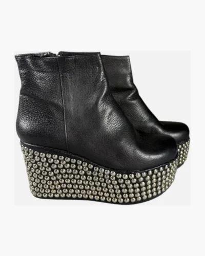 Botas plataforma tachas T.39