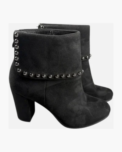 Botas gamuza tachas T.41