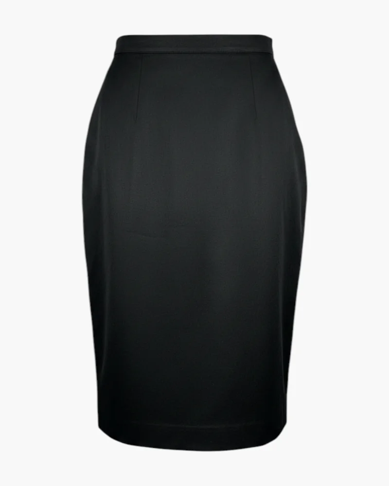 Pollera pinzada negra