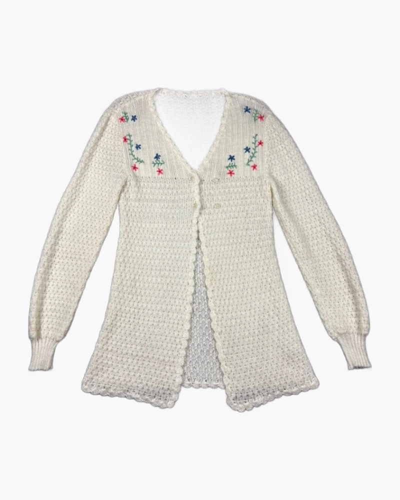 Cardigan bordado flores