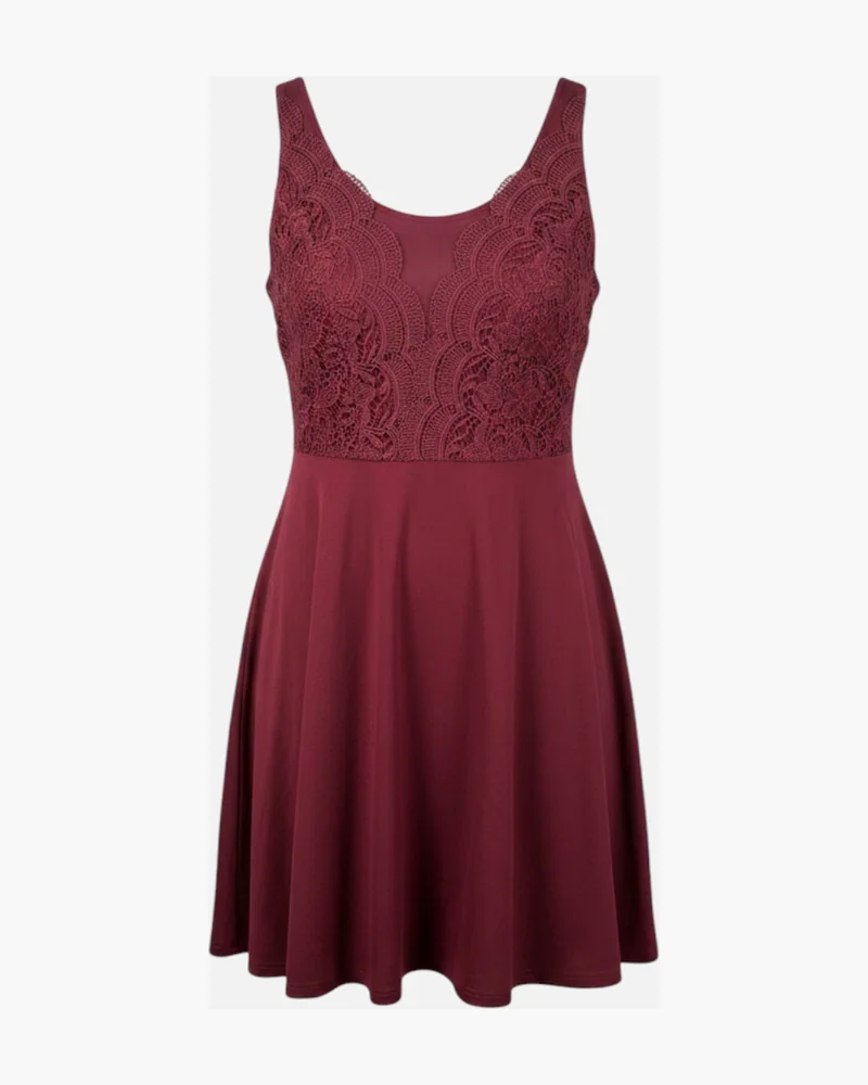 Vestido bordo de encaje floral